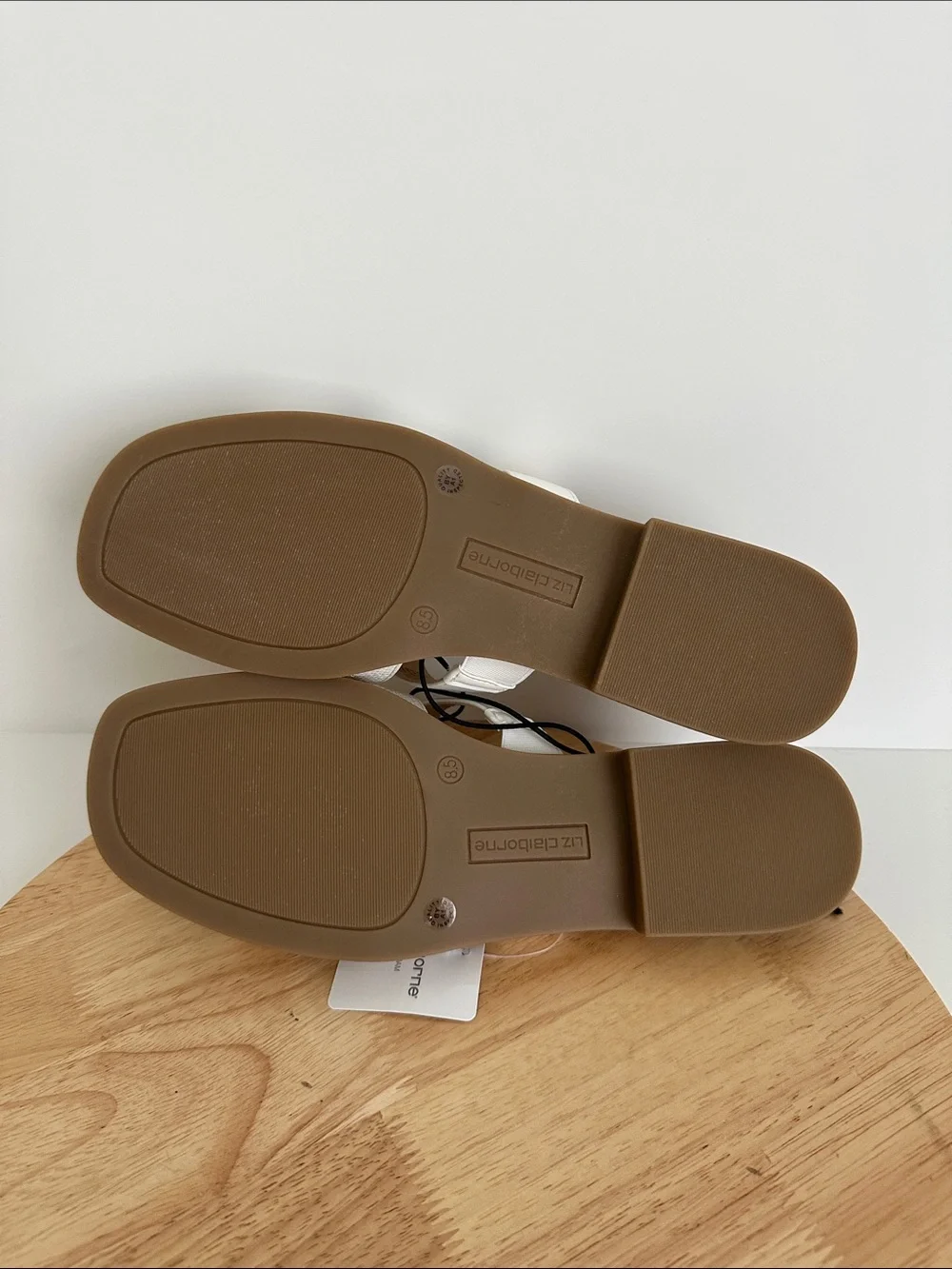Liz Claiborne Womens Meridian Flat Sandals